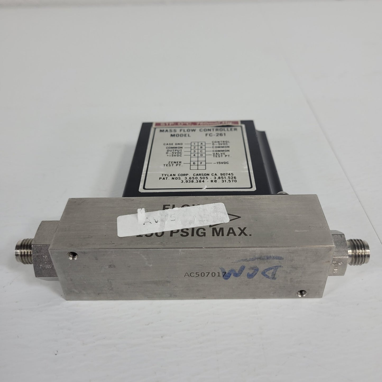 Tylan FC-261 20SLPM N2 Mass Flow Controller 150PSIG Flow Max elastomer-sealed