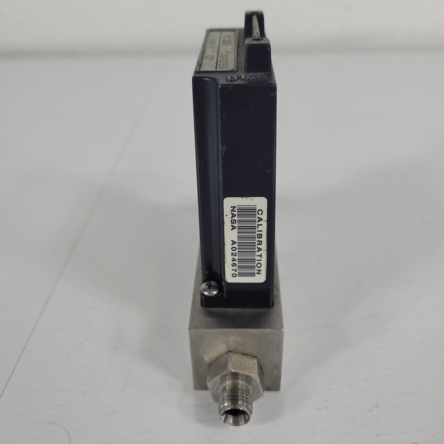 Tylan FC-261 10SLPM Air Mass Flow Controller 150PSIG Flow Max elastomer-sealed