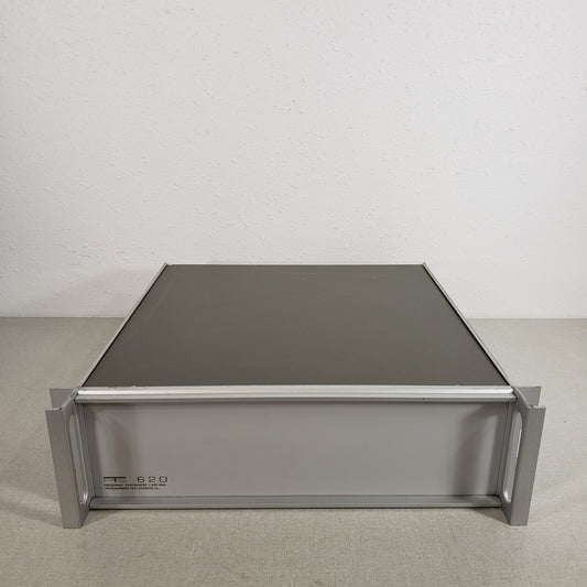 PTS 620 Frequency Synthesizer 1-620 MHz 620RKN2X-62/X-71/X-46 Varian AC Signal