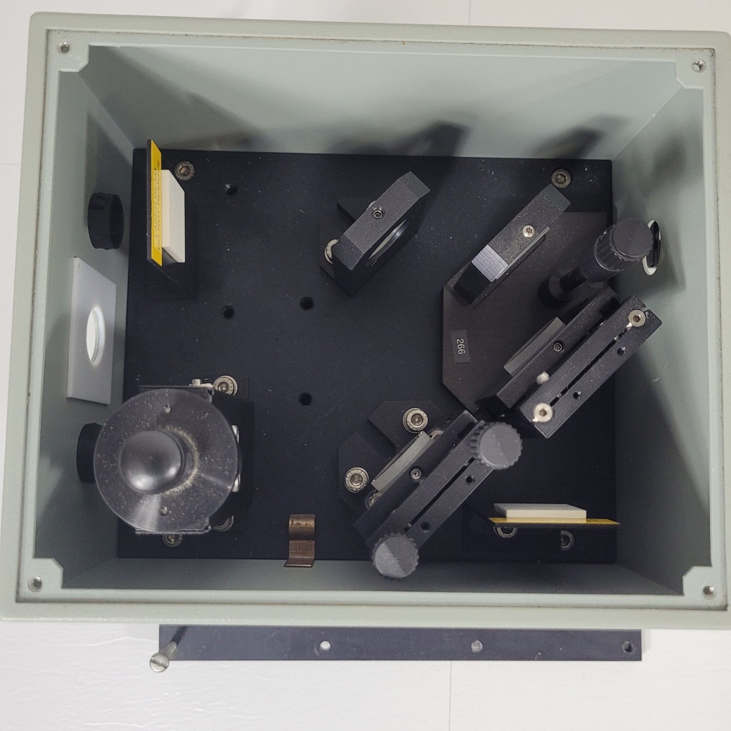Continuum Surelite SSP-4A Vintage Pulsed Laser Frequency Separator w/ Mount