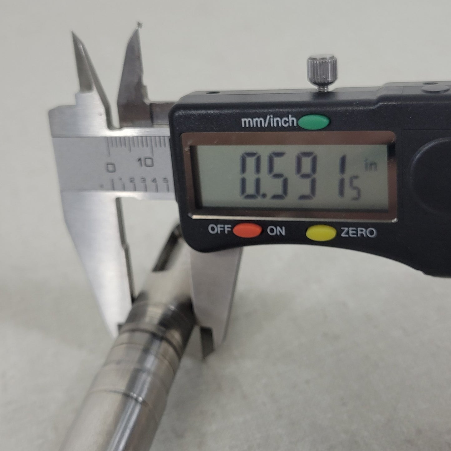 1" Diameter Aluminum Drive Shaft 6-7/8" Long 1.96" Keyway 0.193" Wide Keyway