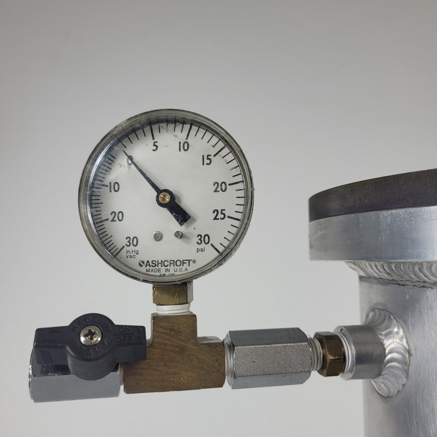 Vacuum Pressure Chamber 1.2 Gallon Aluminum ASHCROFT 436-13R 30 in.Hg Vac 30 Psi