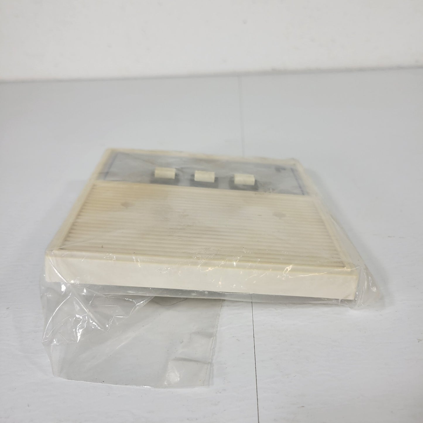 Jeron Electronic Systems 2001 Intercom Apartment Station Talk Listen Door