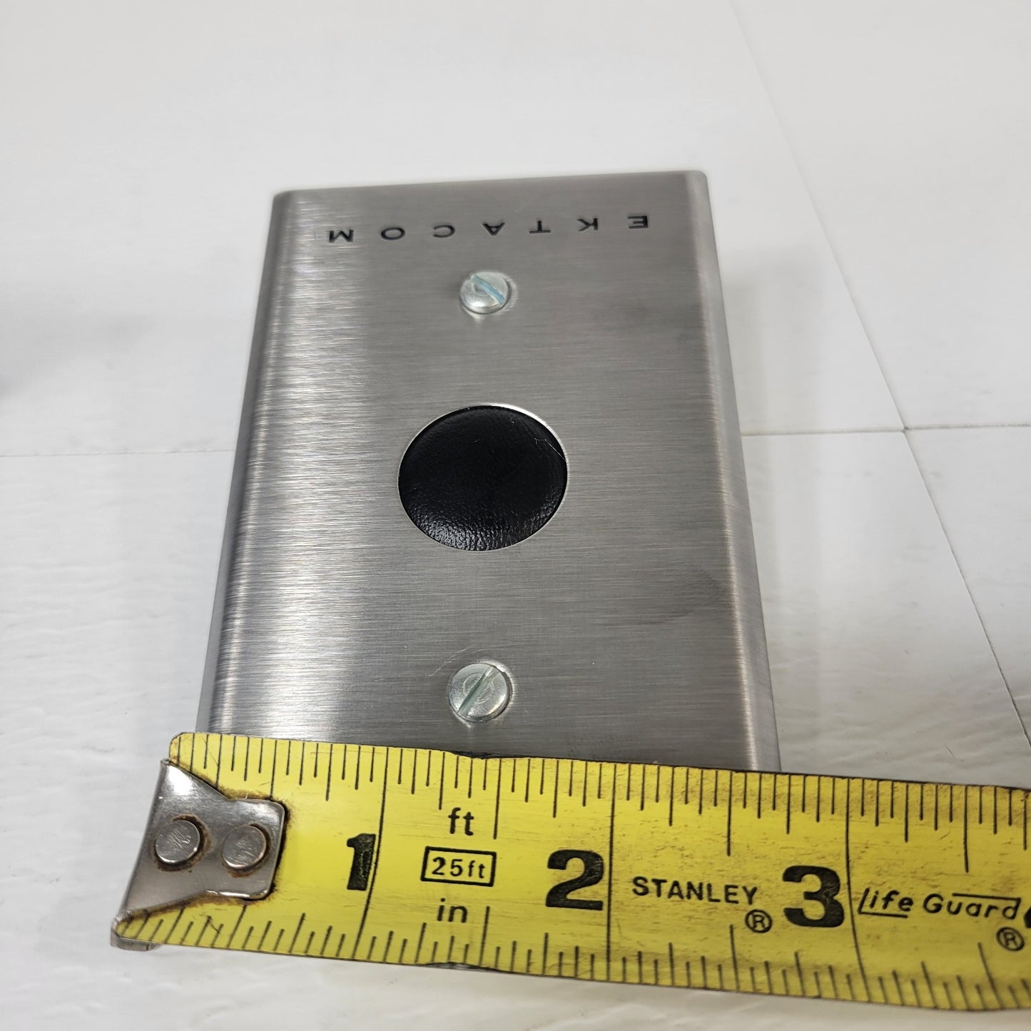 Fisher Berkley Ektacom HPCP-30 Single Push Button Stainless Steel Wall Plate