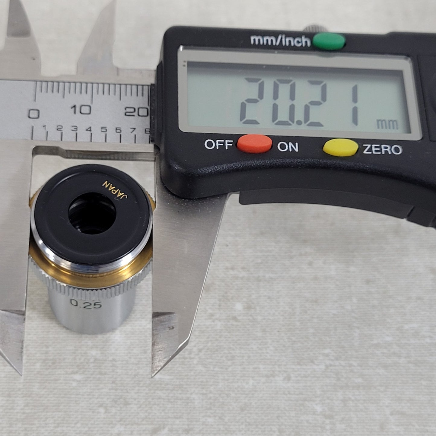 Microscope Objectives Set 5X & Two 10X Mag 20mm Thread Bases Ocular Lenses