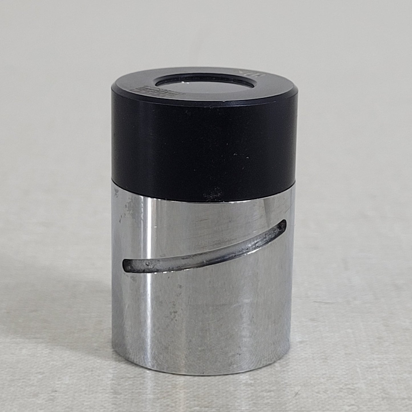 Wild Heerbrugg 10X Microscope Eyepiece 28mm Twist on Mount Optical Ocular Lens