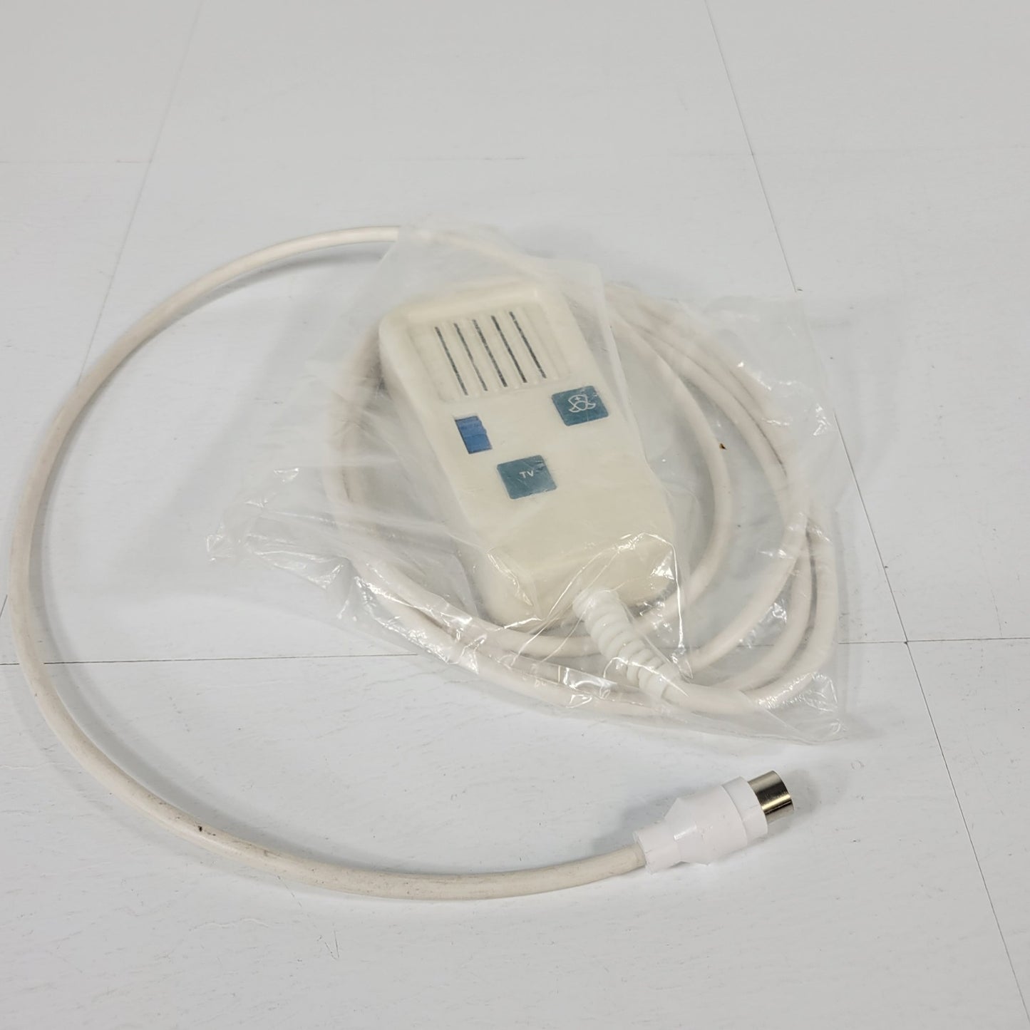 Jeron 6838 Electronic Systems Call Cord 8 Pin Connector Nurse Call Button Blue