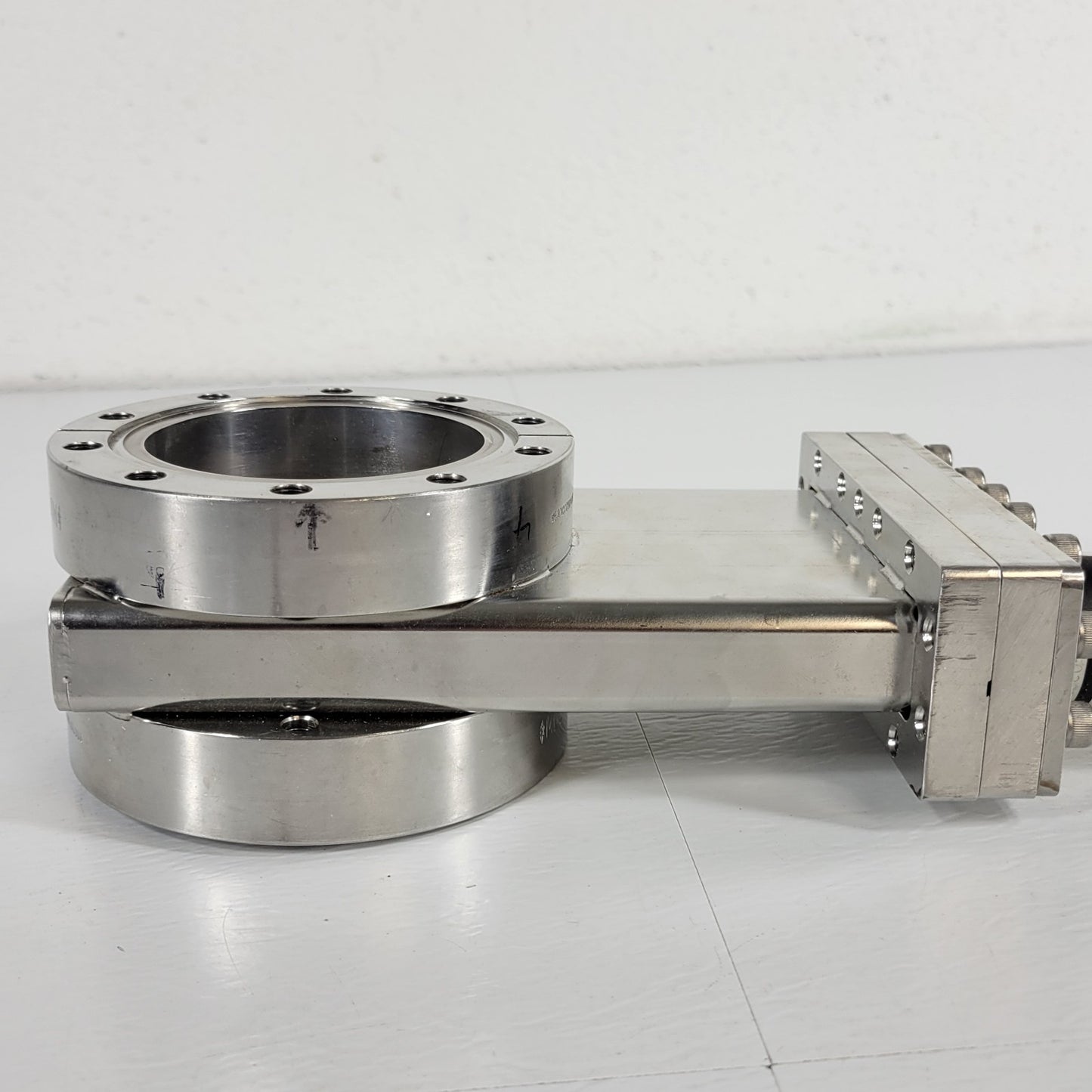 MDC GV-3000V CF Conflat DN75CF 4.62" NW75CF Manual Gate Valve High Vacuum CF75