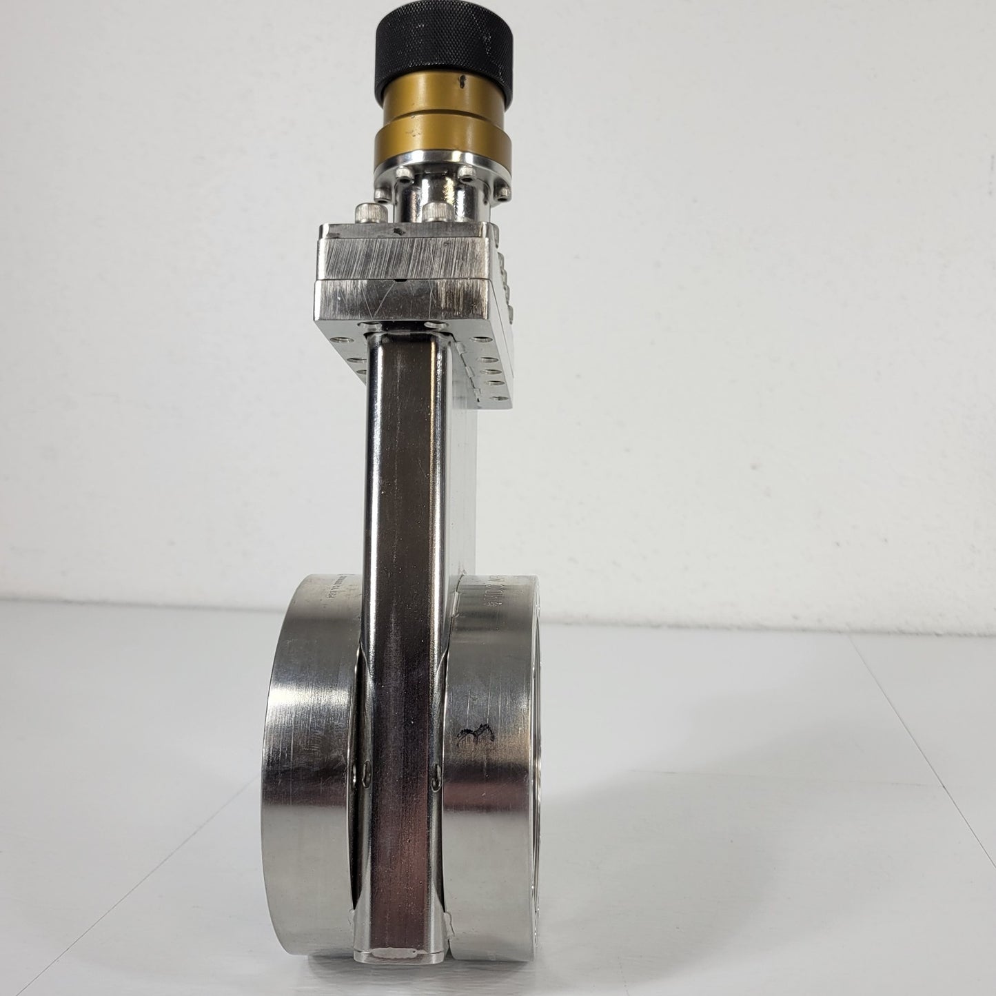 MDC GV-3000V CF Conflat DN75CF 4.62" NW75CF Manual Gate Valve High Vacuum CF75