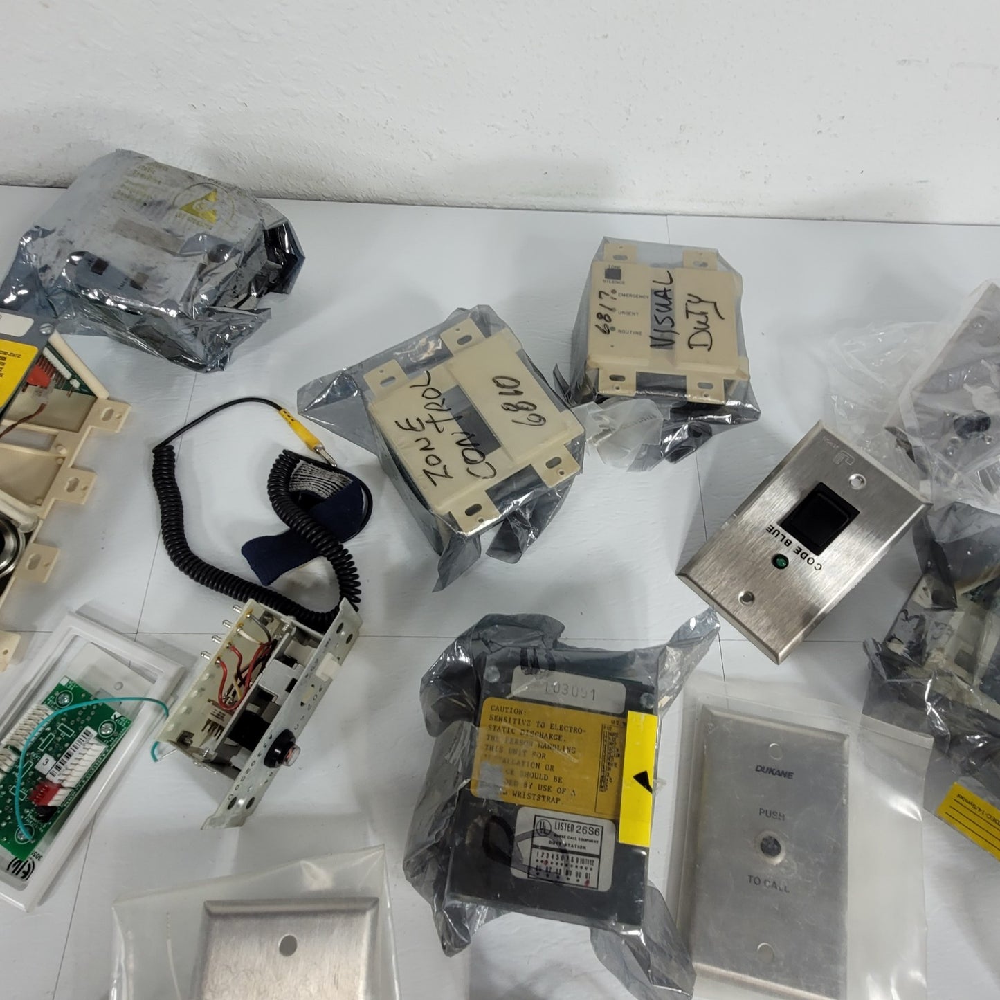 Lot Of Nurse Courier Station Pull For Help Call Light Ektacom Jeron Faraday NC