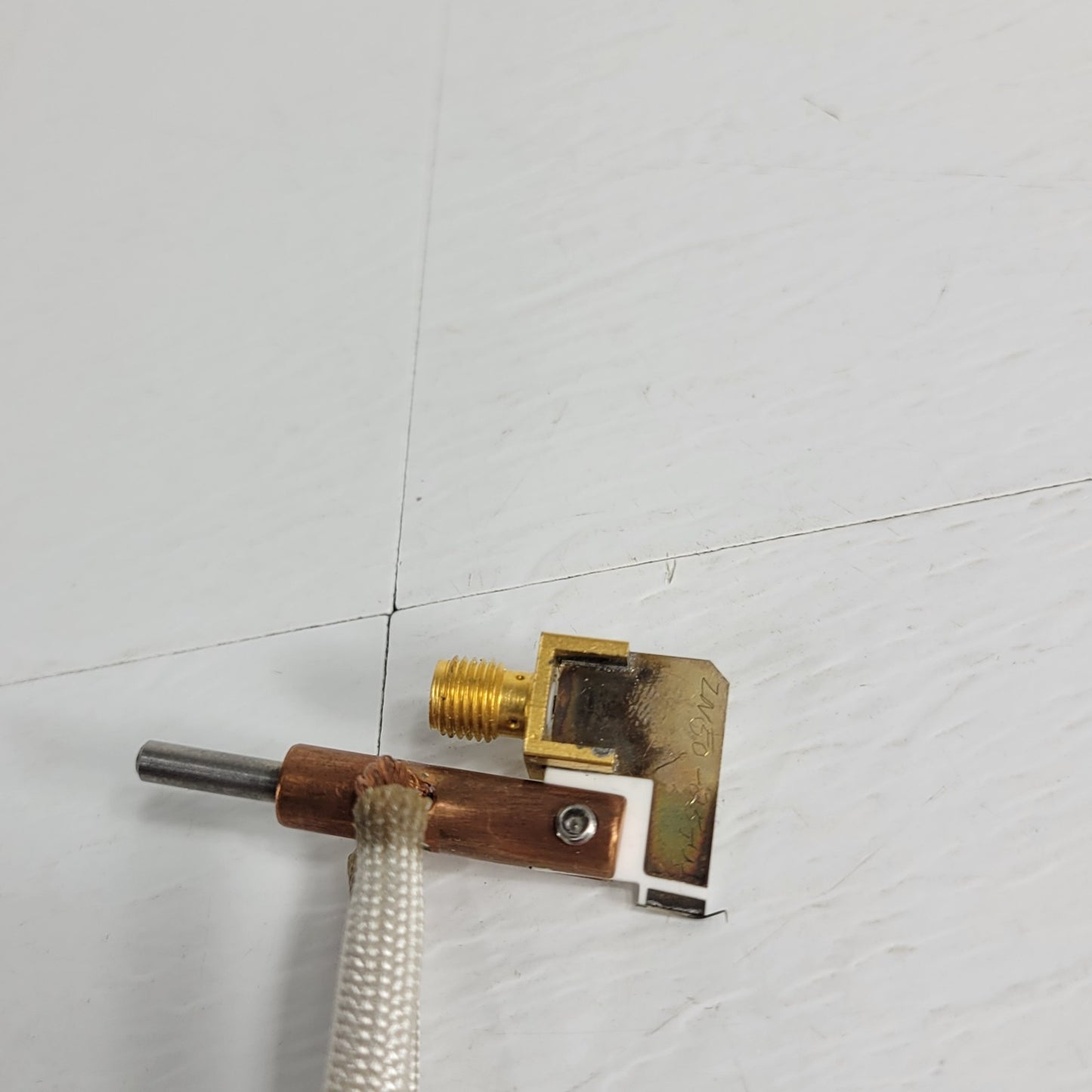 Lake Shore Cryotronics ZN50-25-W CVT DC/RF Flexible Probes SMA Tungsten 25 um