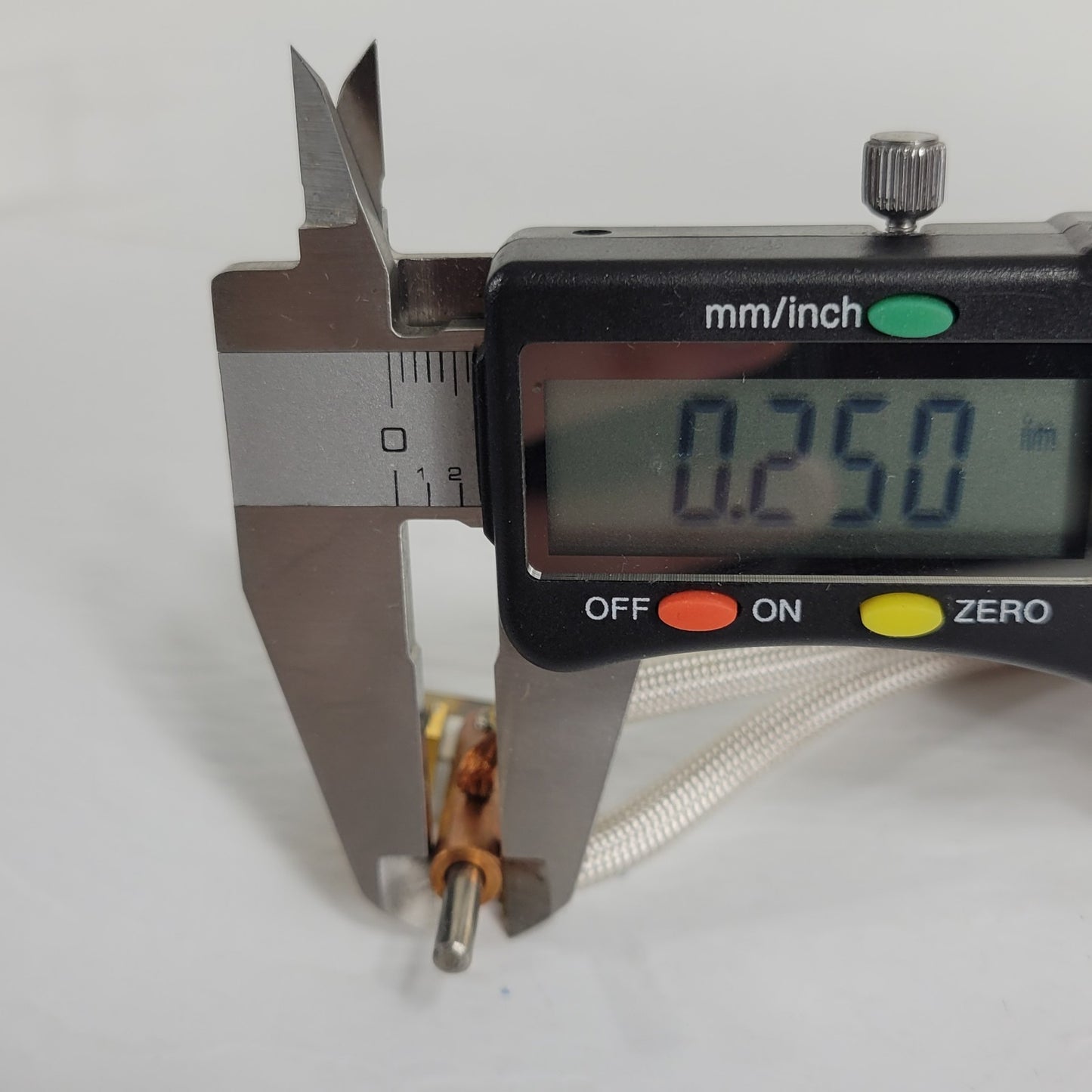 Lake Shore Cryotronics ZN50-25-W CVT DC/RF Flexible Probes SMA Tungsten 25 um