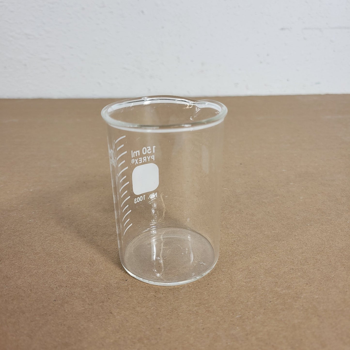 150 mL Pyrex Heavy Duty Griffin Beaker 1003-.15L Graduated