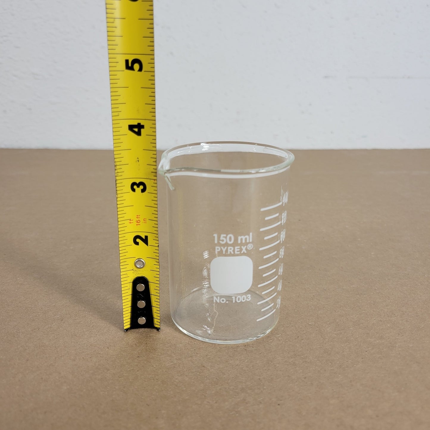 150 mL Pyrex Heavy Duty Griffin Beaker 1003-.15L Graduated