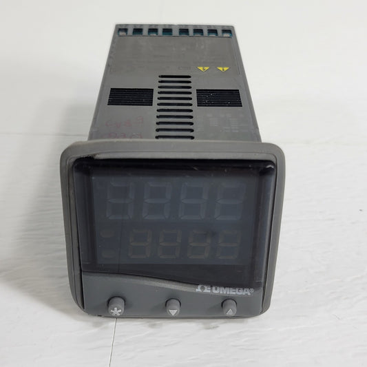 Omega CN96211TR Temperature Controller LCD Display Screen
