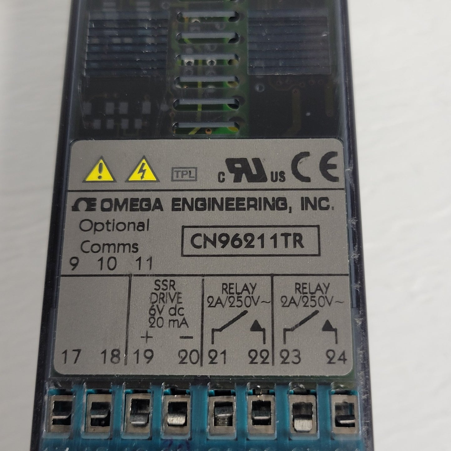 Omega CN96211TR Temperature Controller LCD Display Screen