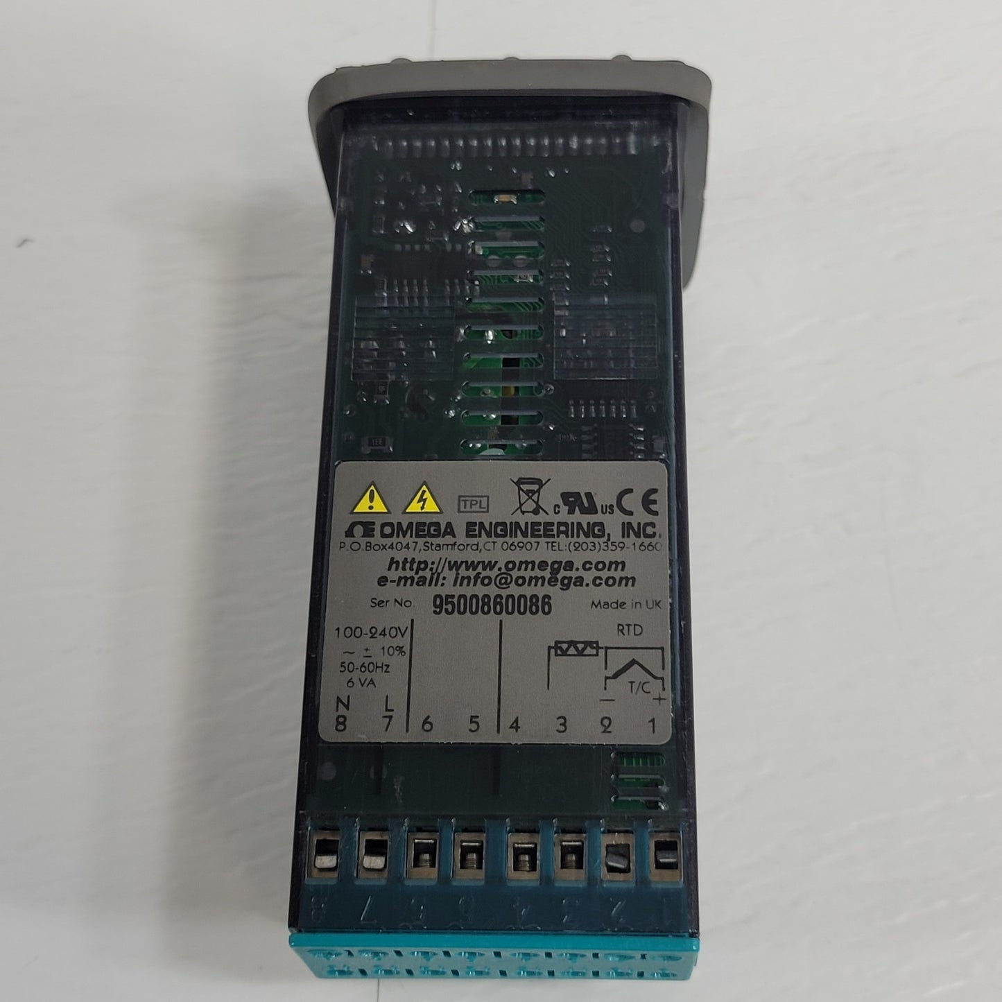 Omega CN96211TR Temperature Controller LCD Display Screen