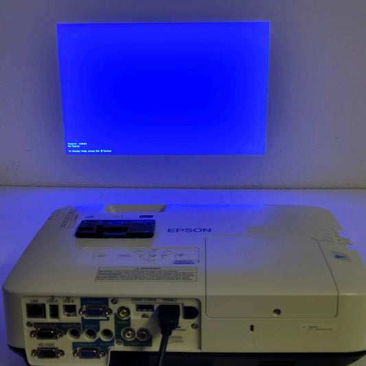 Epson H619A Power Lite 1985WU 3LCD Projector WUXGA 1080p Under 750 Lamp Hours