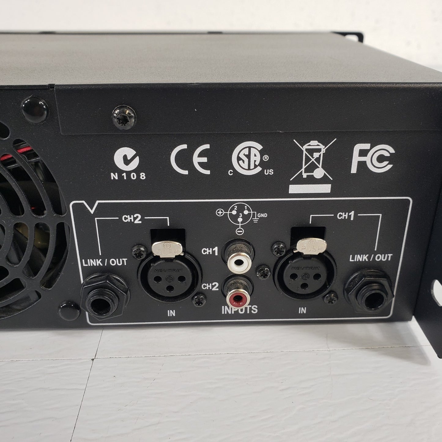 TESTED WORKS Crown XLS1000 Audio Power Amplifier 2U Rack Mount 1000W Two Channel
