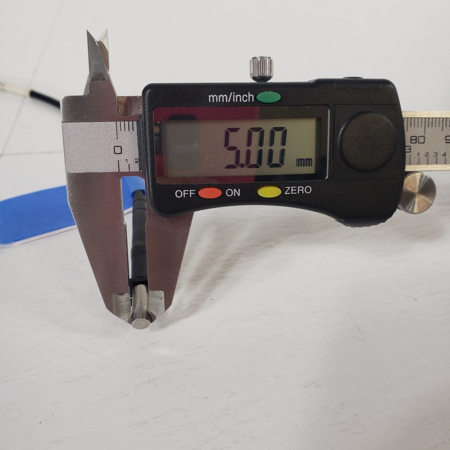 Ocean Optics ZDF-10484 Fiber Optic Cable Female BNC to Male 10.5" VIS Range