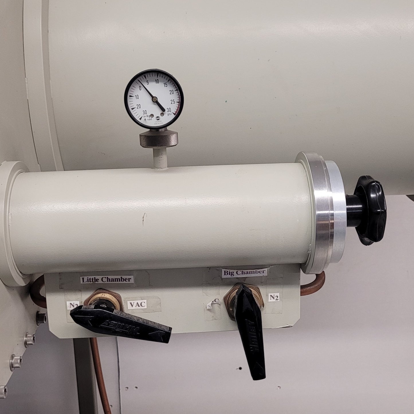 MBRAUN IT Labmaster 100 LM Laboratory Inert Gas Air-Free Glovebox Workstation