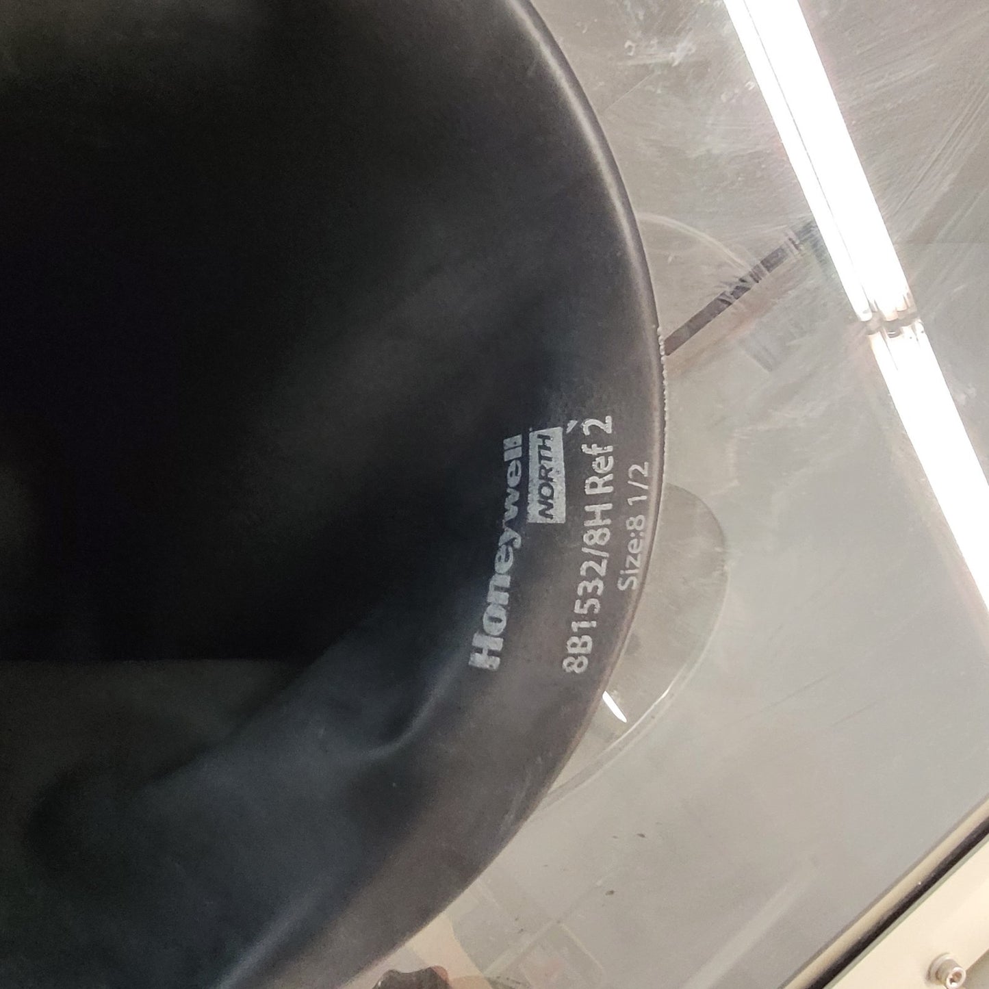 MBRAUN IT Labmaster 100 LM Laboratory Inert Gas Air-Free Glovebox Workstation