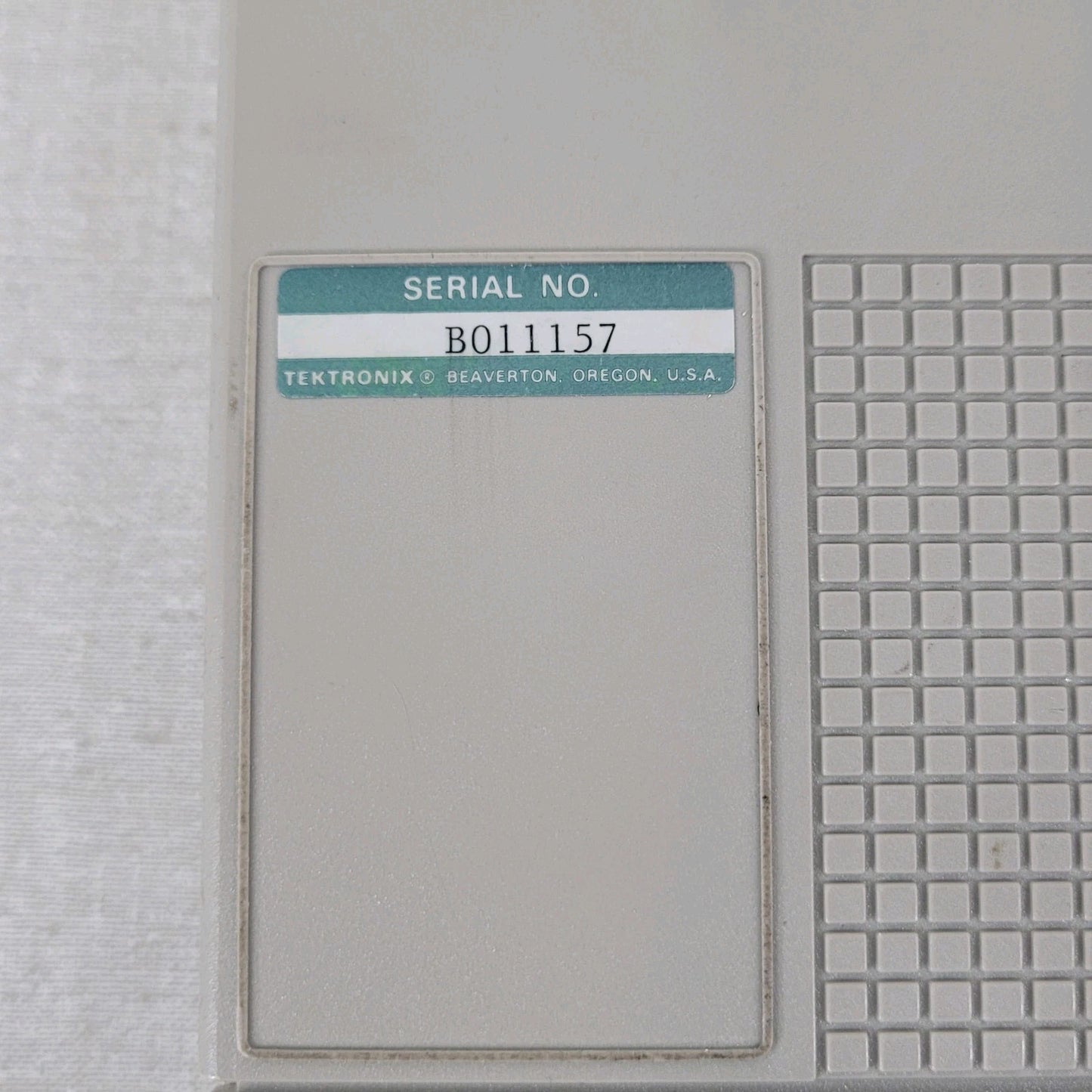 Tektronix J17 LumaColor Photometer Set J1820 Chromaticity Head Light Measurer