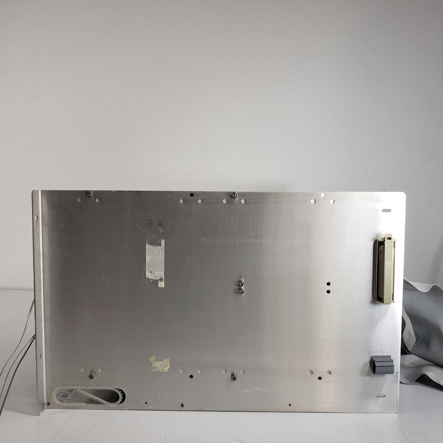 Varian NMR Control Chassis V8021J1-5205 Rev B 0099317200 Rev B HS&R AP&F PFG