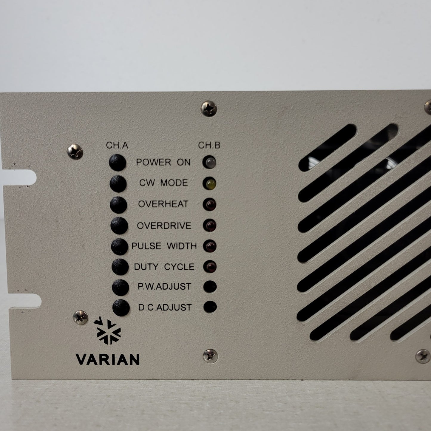 Varian Herley 3900-1 NMR Dual Channel RF Amplifier Varian 0099225301 Controller