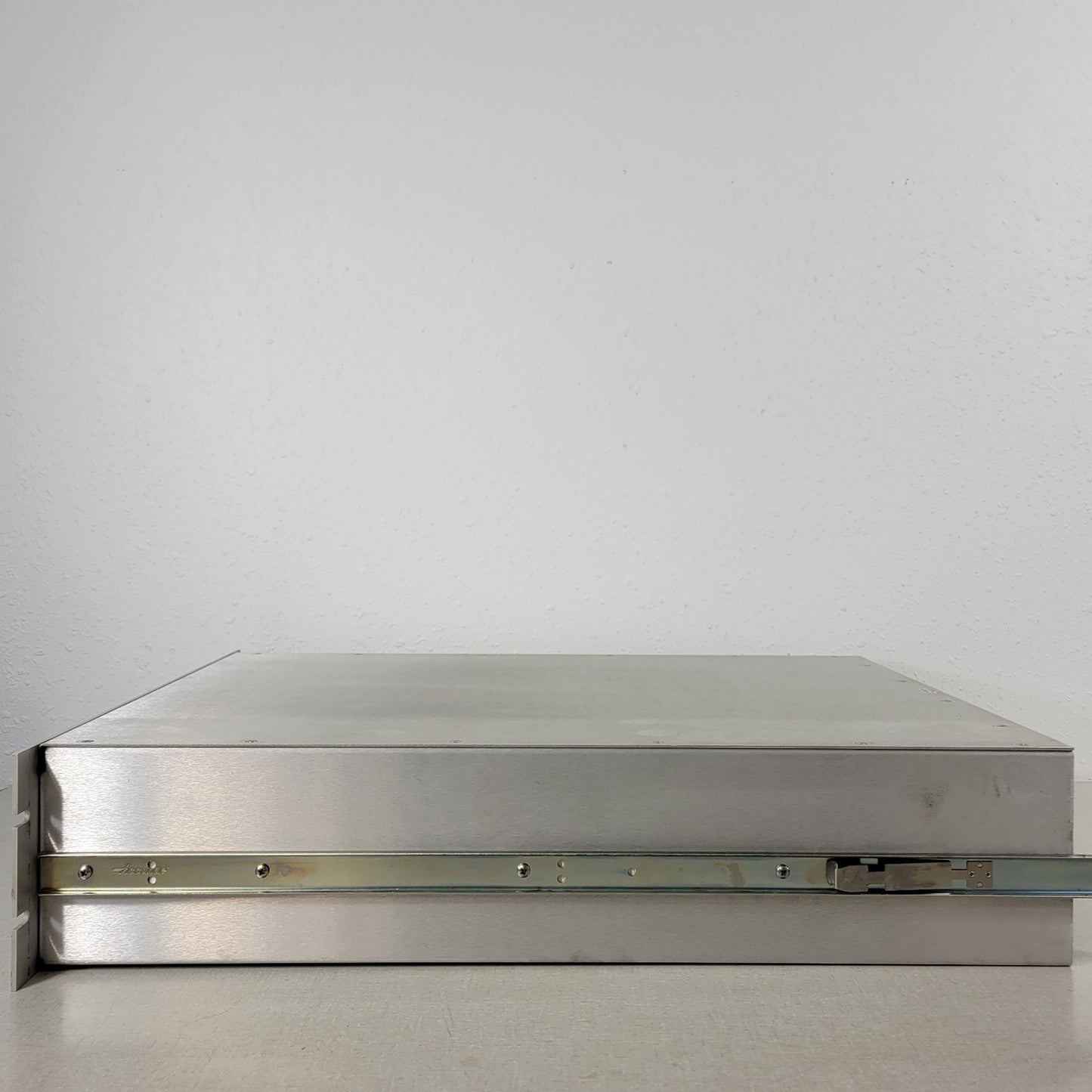 Varian Herley 3900-1 NMR Dual Channel RF Amplifier Varian 0099225301 Controller