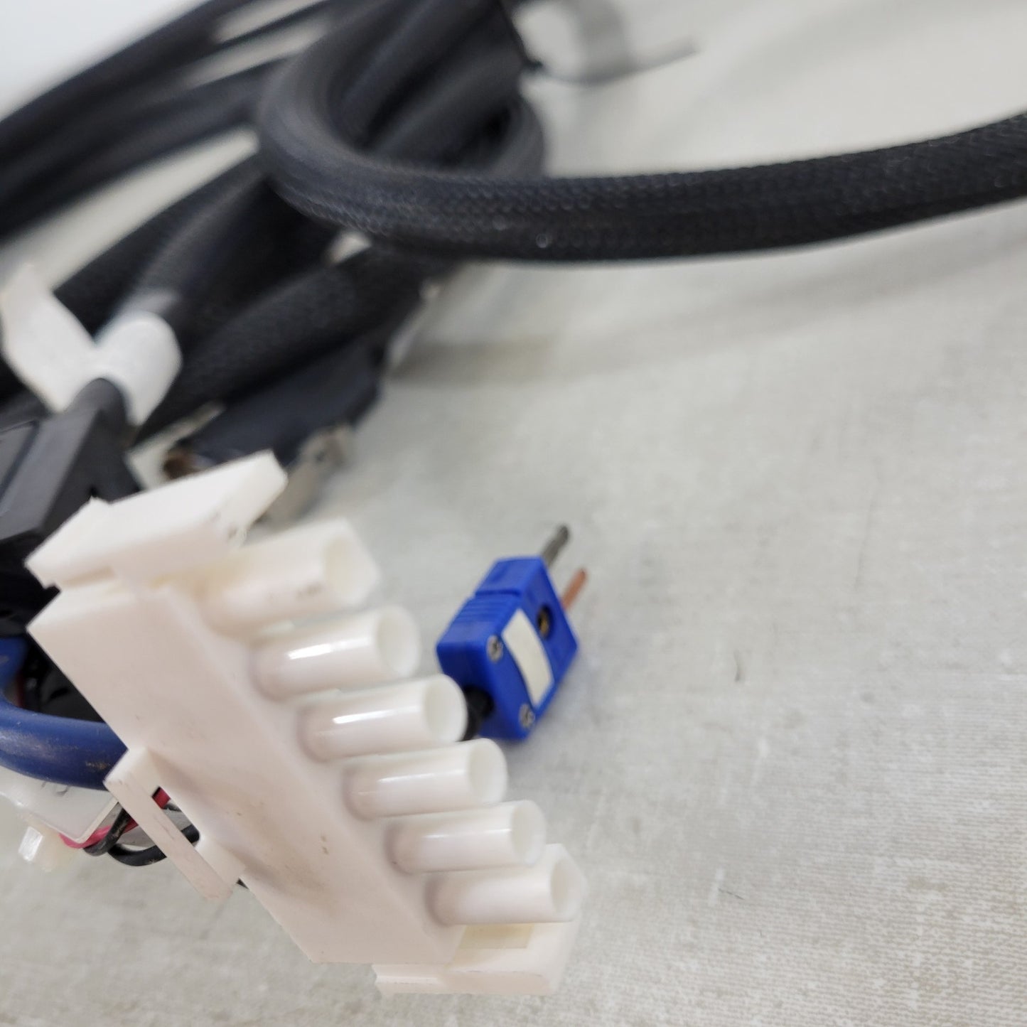 Varian NMR Cable 01-904755-00 Rev D P6004 9 Pin To Themocouple And 6 Pin 20Ft