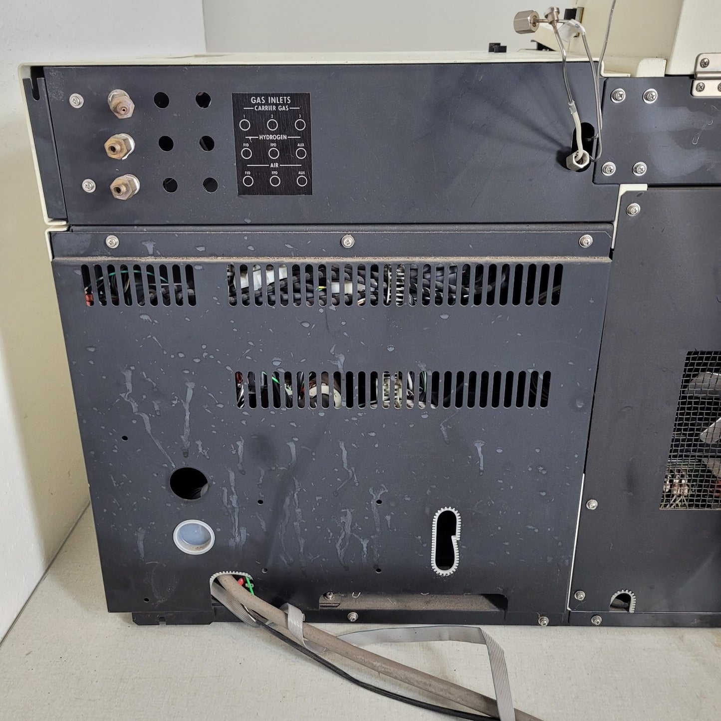 *What Parts Do You Want?* Shimadzu GC-15A Gas Chromatograph SPL-G9 AOC-9