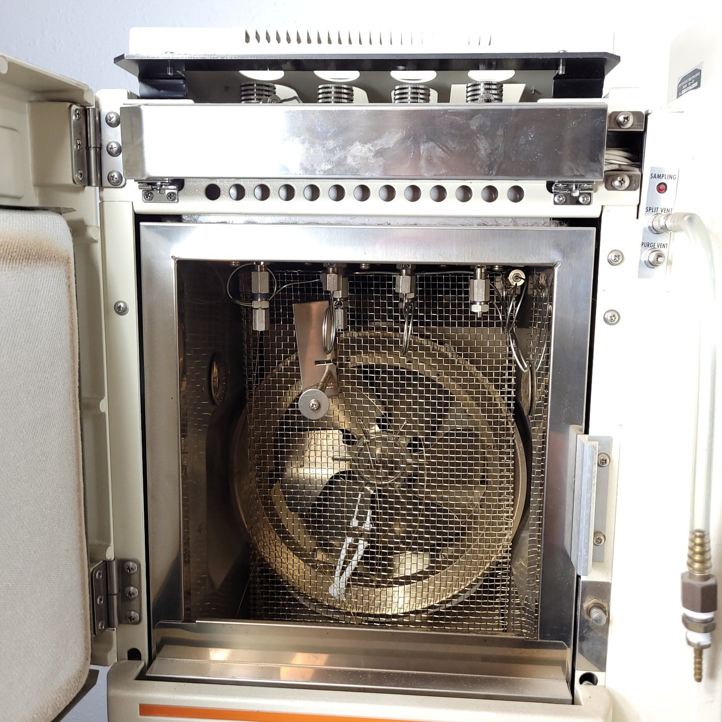 *What Parts Do You Want?* Shimadzu GC-15A Gas Chromatograph SPL-G9 AOC-9