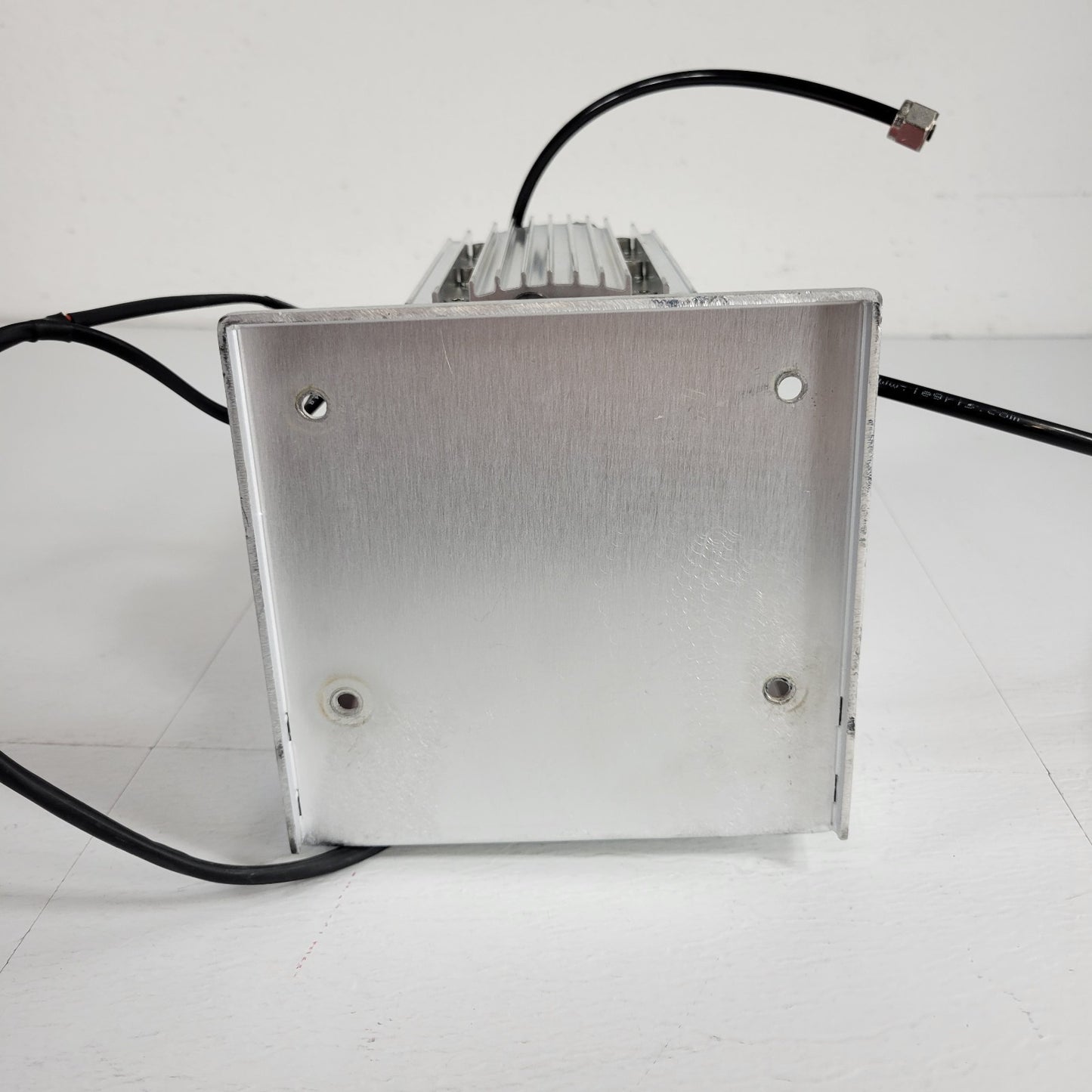 Pfeifer MVP 020-3DC Vacuum PK T01 150 Diaphragm Vacuum Pump 24 VDC 64 W