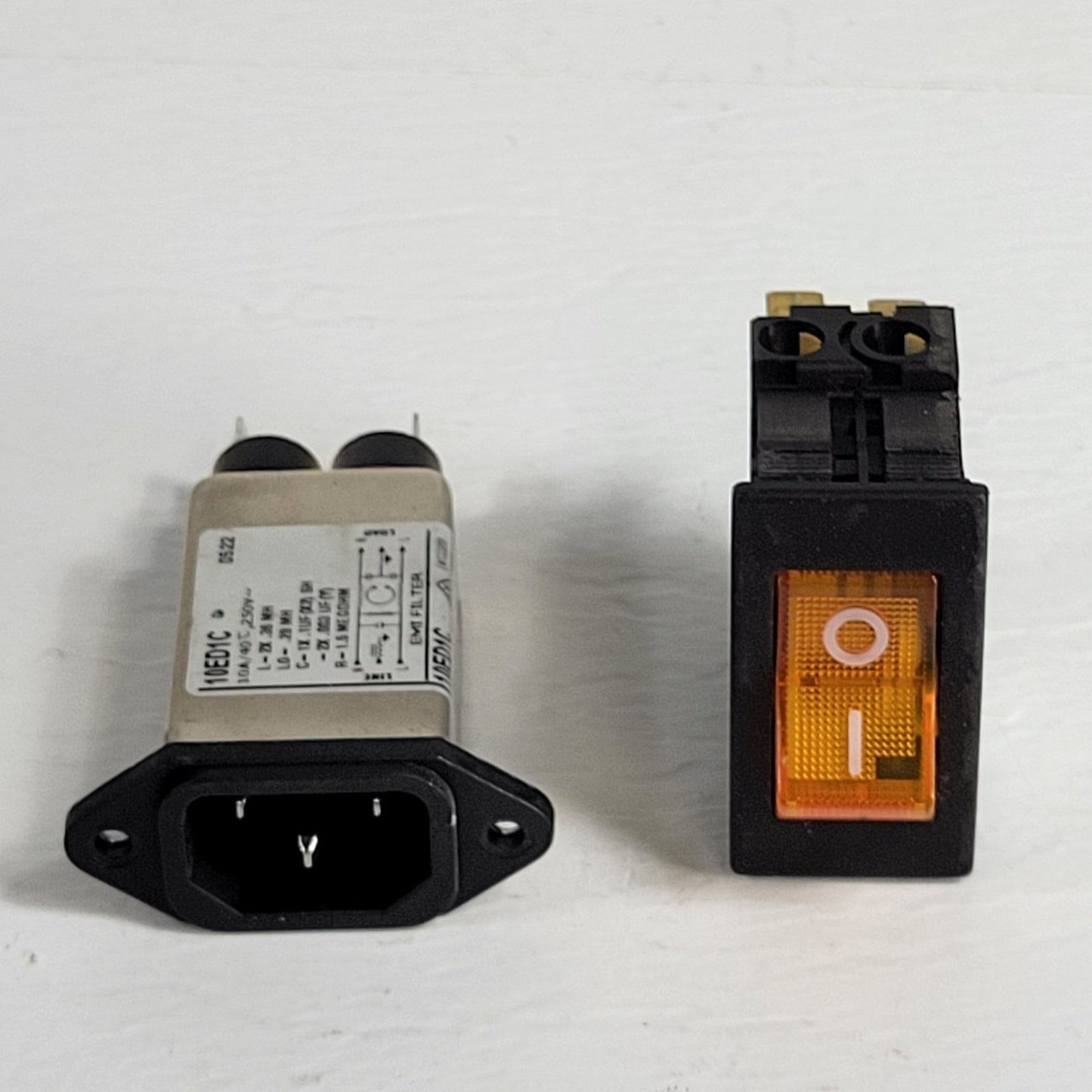 Schurter A326L100C0 Power Switch 10A And Corcom 10ED1C F7433 Power Inlet