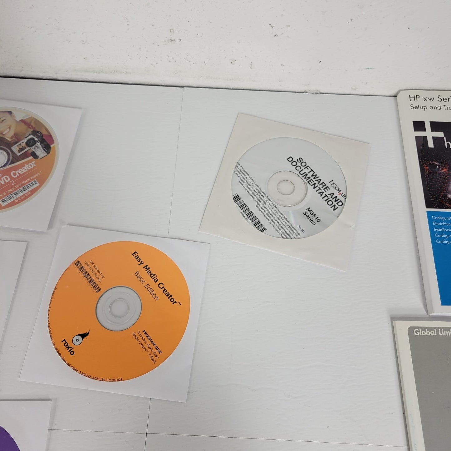 Operating CDs For Microsoft WinTV Moxa Software Hero Multimedia Suite CinePlayer