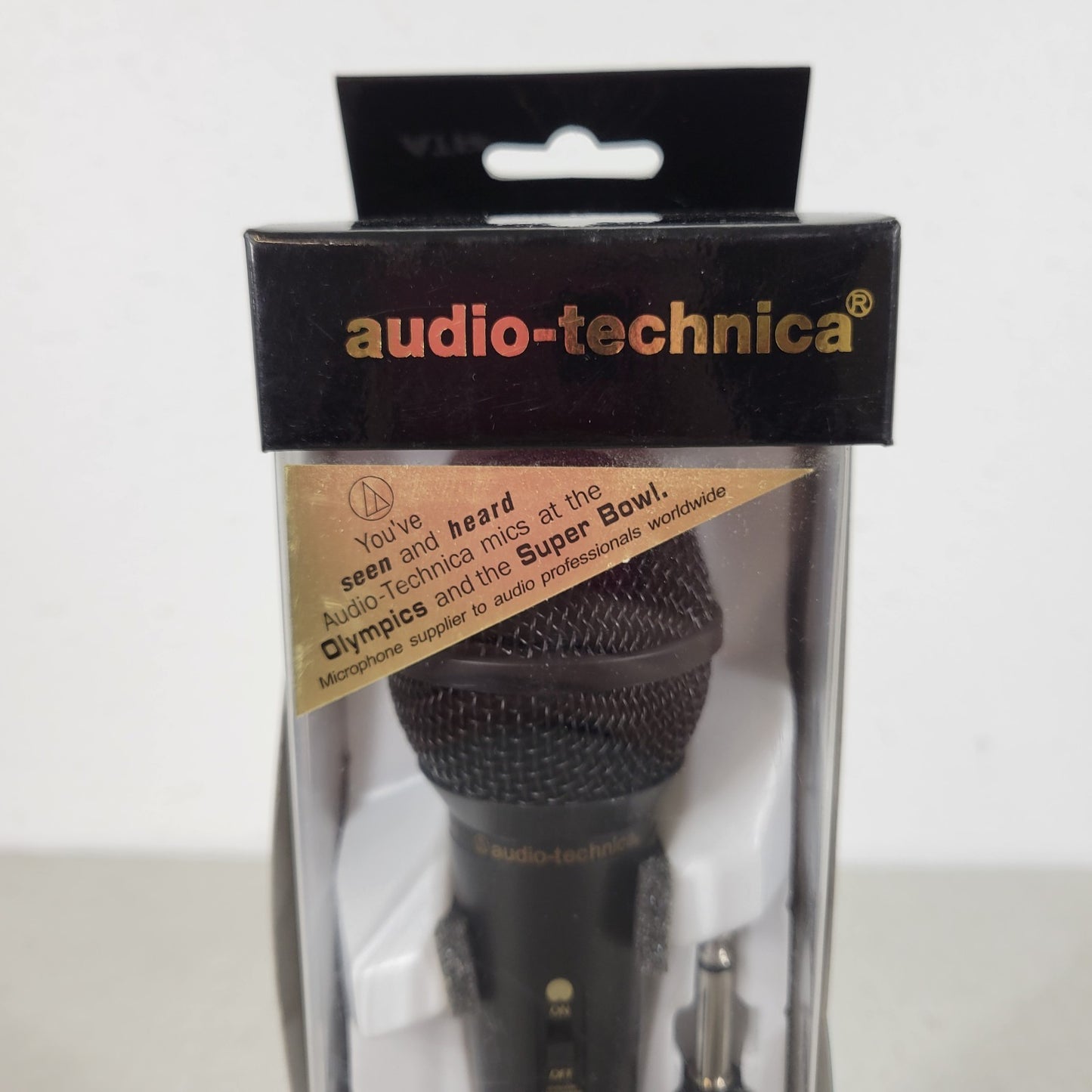 Audio Technica ATR20 Professional Sound Quality Vocal / Instrument Microphone