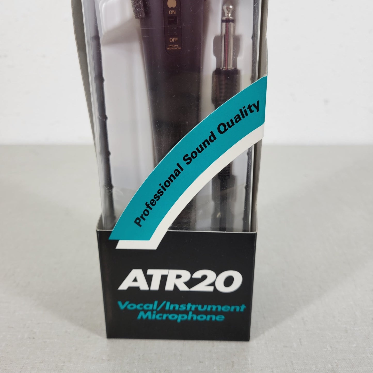 Audio Technica ATR20 Professional Sound Quality Vocal / Instrument Microphone