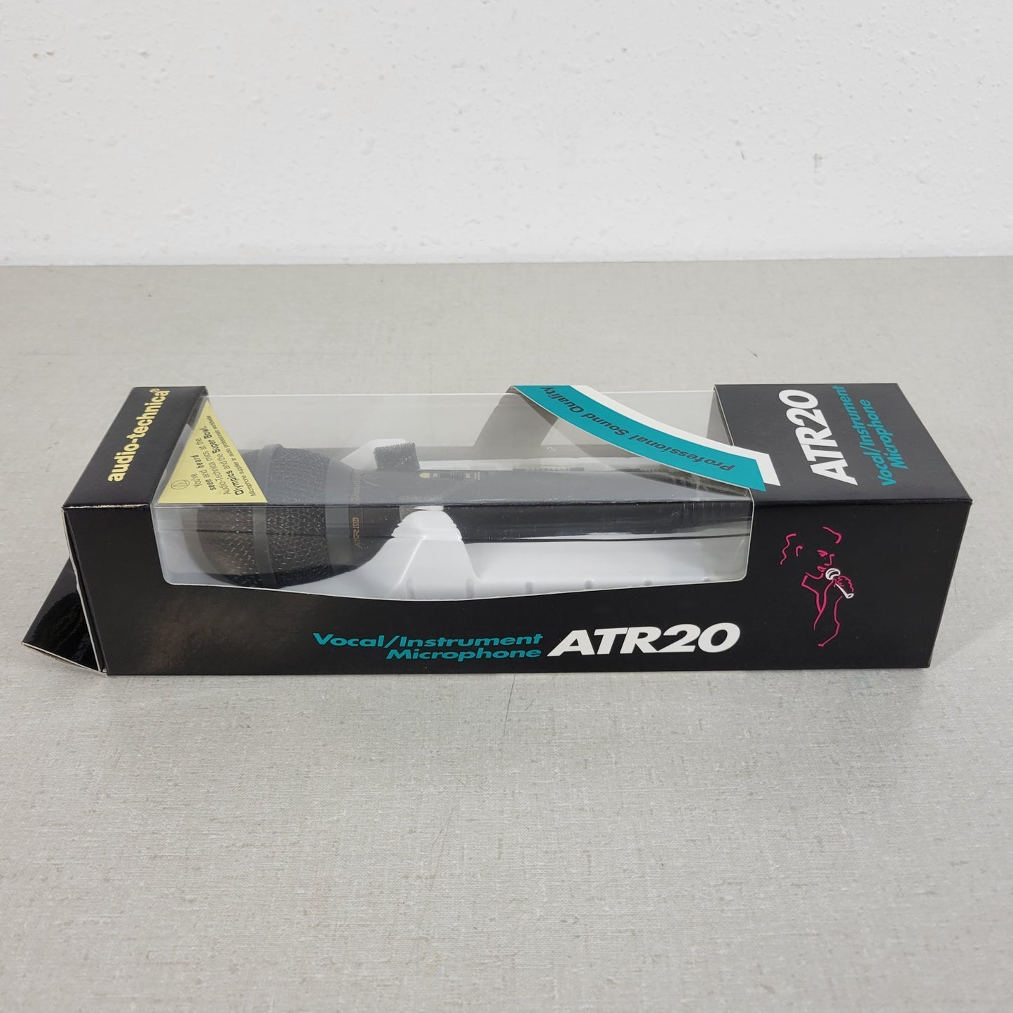 Audio Technica ATR20 Professional Sound Quality Vocal / Instrument Microphone