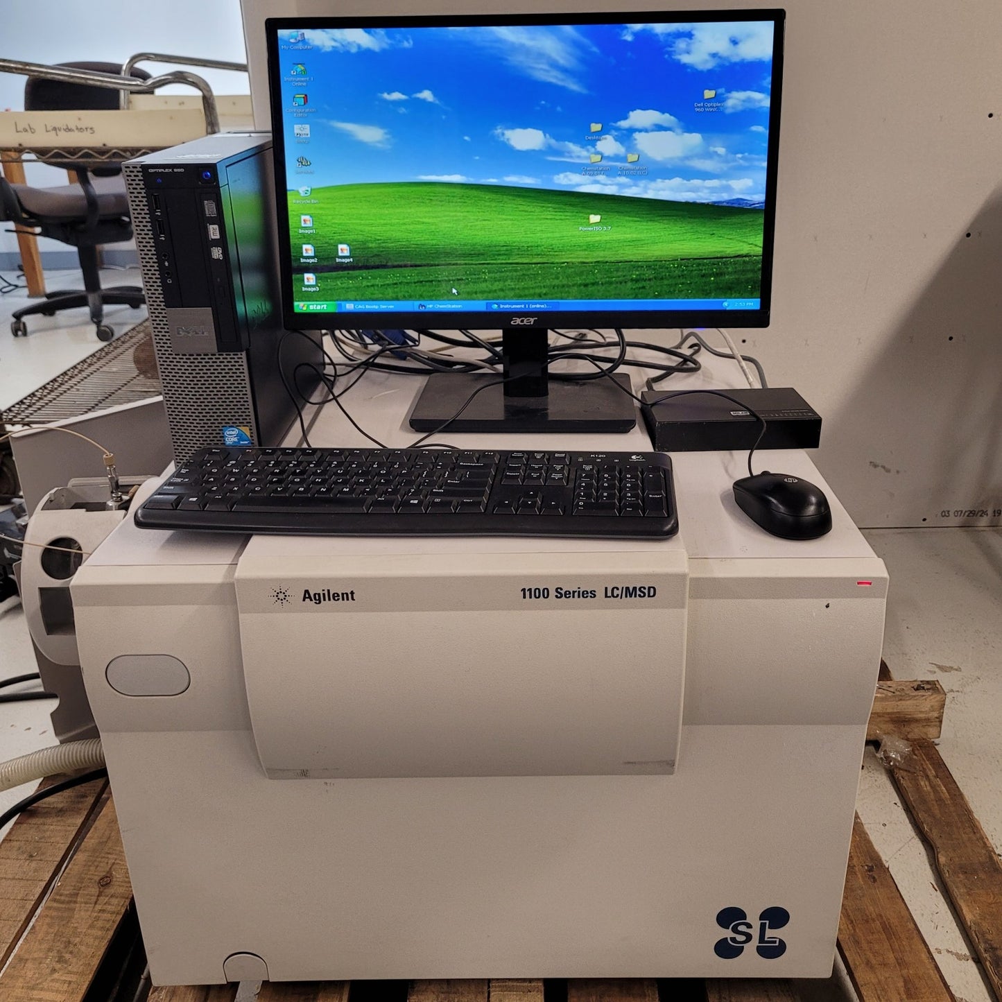 Agilent G1946D 1100 LC/MSD Benchtop Quadrupole Mass Spectrometer w/ PC