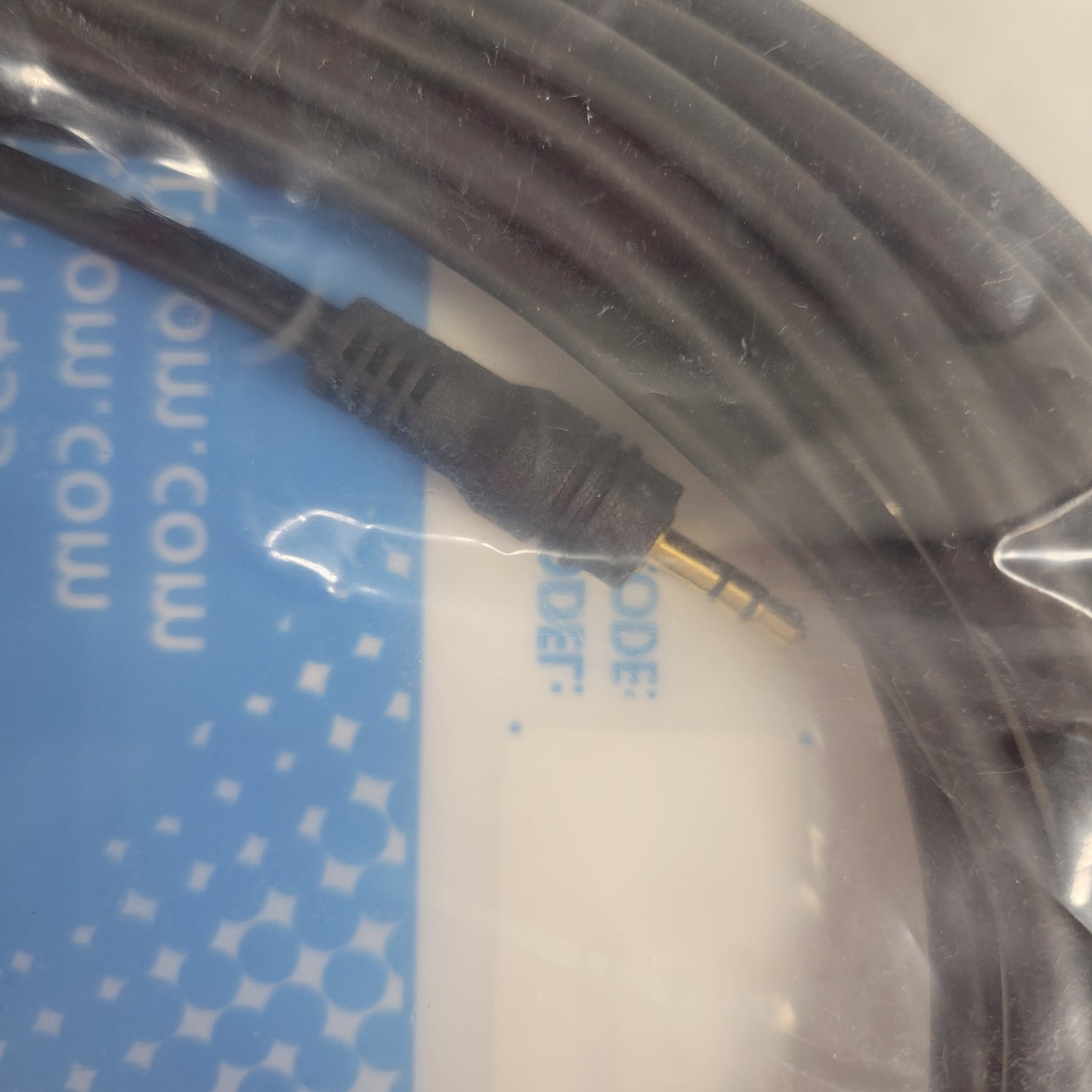 L-Com CTL35MM-25 Stereo Audio Cable Male to Male 25ft 3.5mm Aux Jack Gold Plated