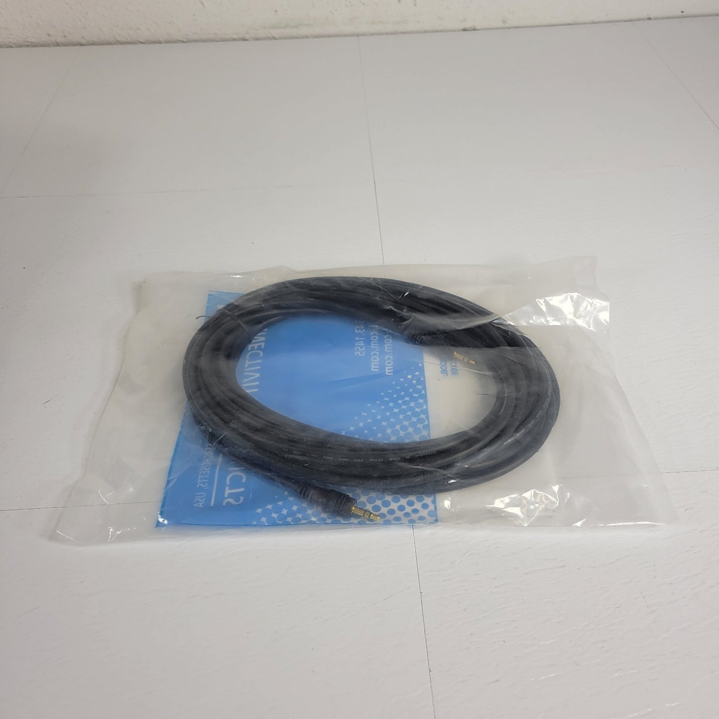 L-Com CTL35MM-25 Stereo Audio Cable Male to Male 25ft 3.5mm Aux Jack Gold Plated