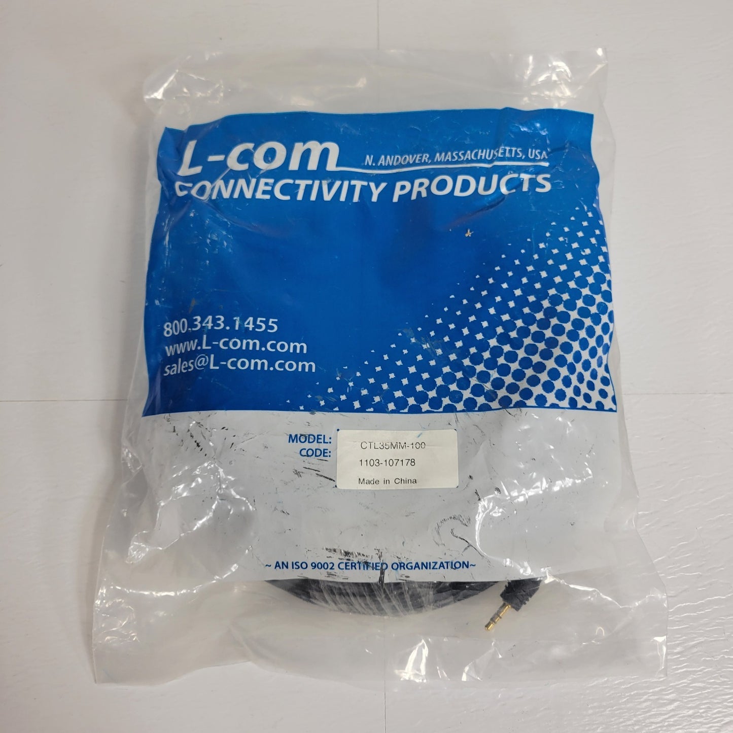 L-Com CTL35MM-100 Stereo Audio Cable Male 100ft 3.5mm Aux Jack Gold Plated