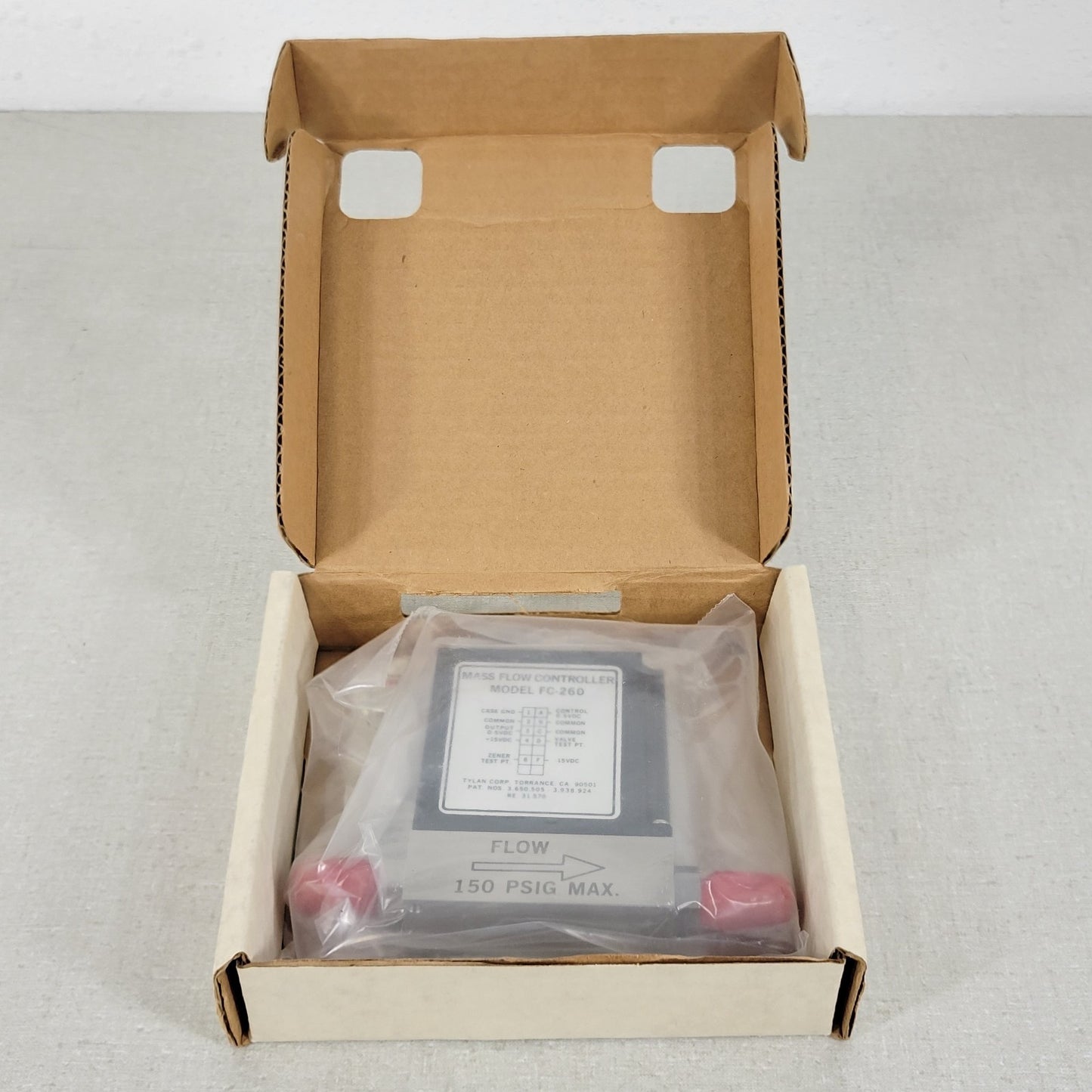Tylan FC-260 Argon Mass Flow Controller 10SCCM 150PSIG Flow Max elastomer-sealed