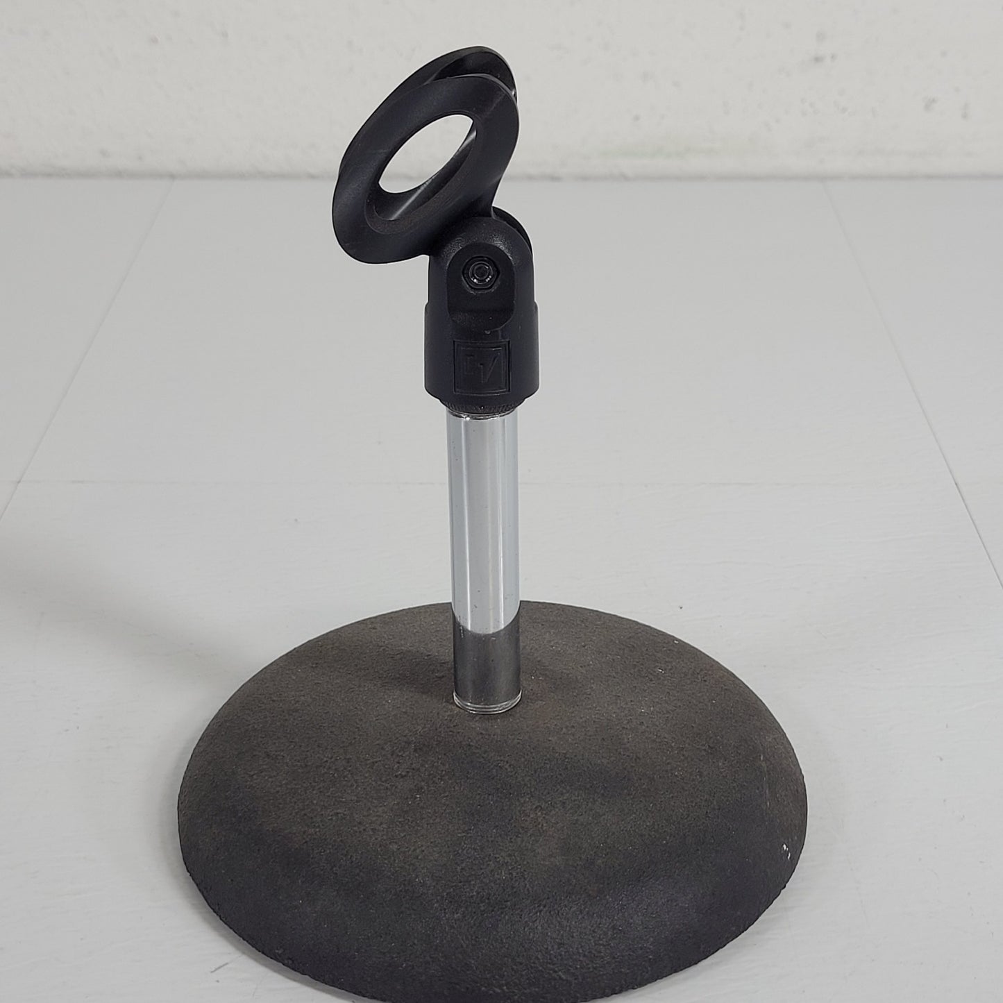 Table Top Microphone Stand 6" Tall Tiny but Sturdy Podium Pulpit