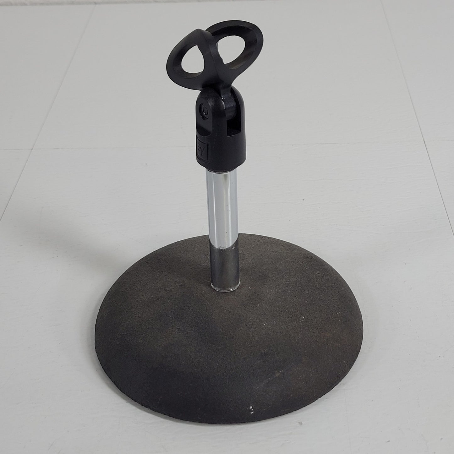 Table Top Microphone Stand 6" Tall Tiny but Sturdy Podium Pulpit