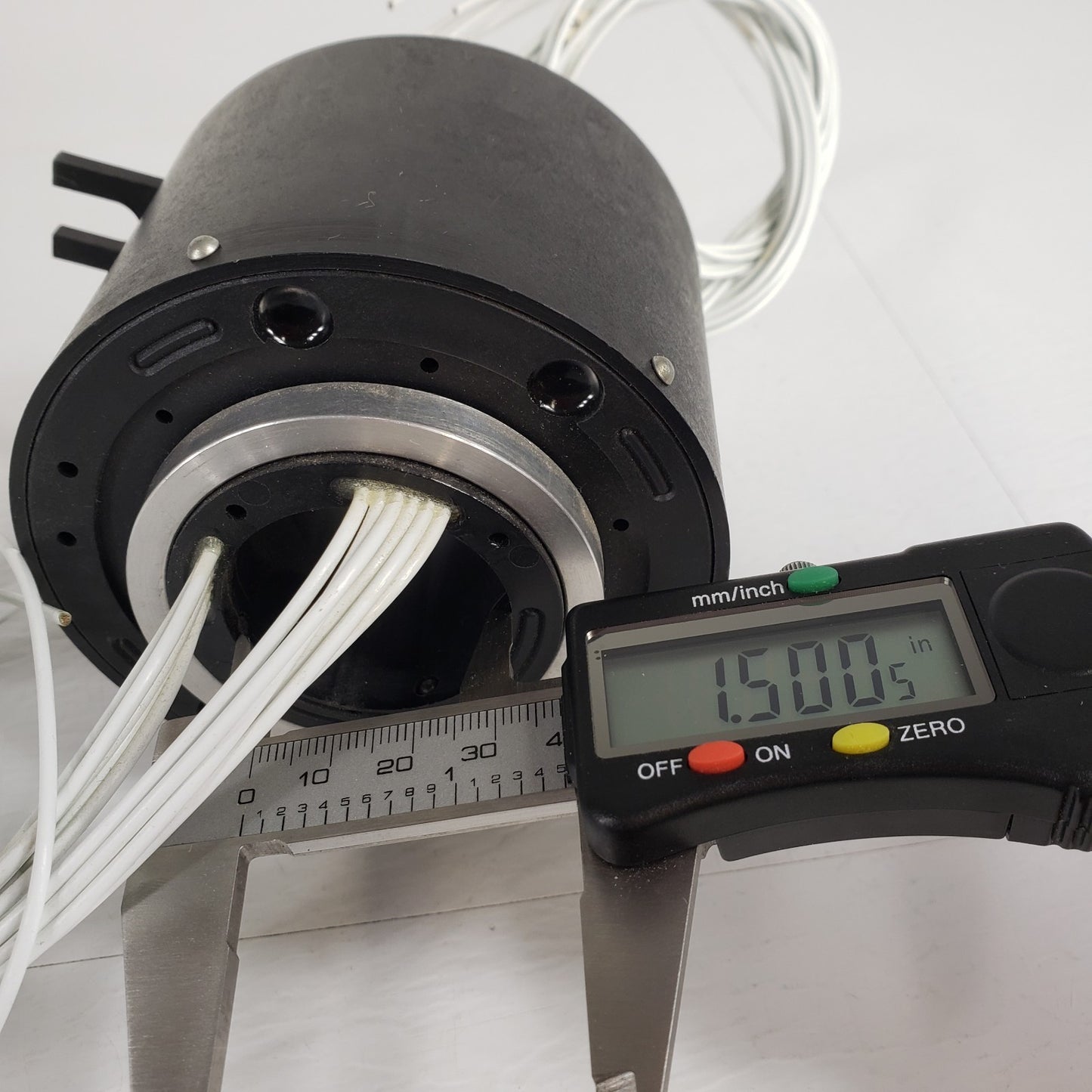 Northrop Grumman Through-Bore Slip Ring 459812x176 12 Way 1-1/2" Bore Moog