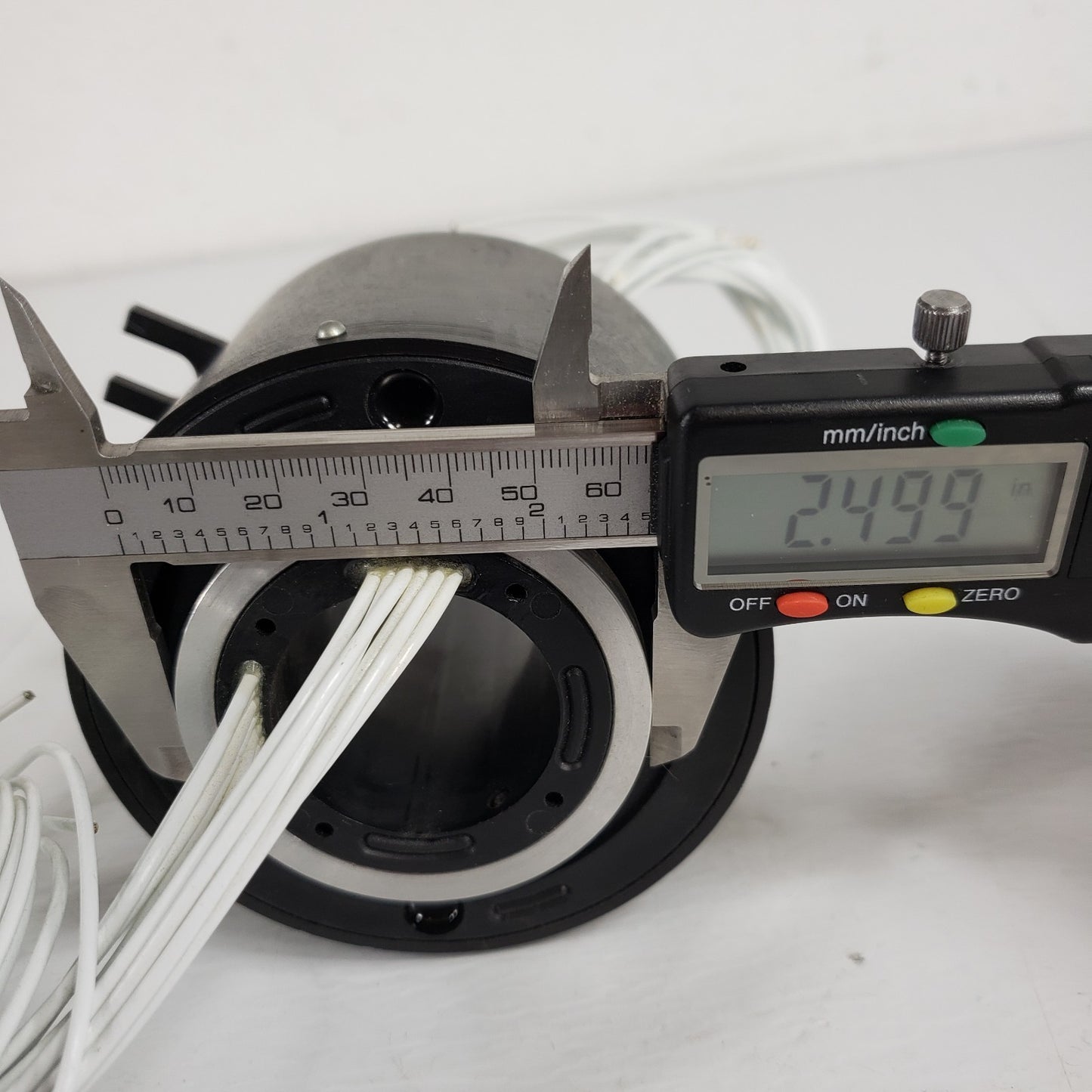 Northrop Grumman Through-Bore Slip Ring 459812x176 12 Way 1-1/2" Bore Moog