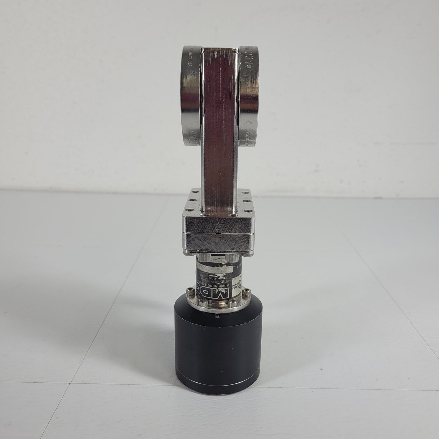 MDC GV-1500V-P Pneumatic Gate Valve DN35CF 2.75" CF Conflat UHV High Vacuum