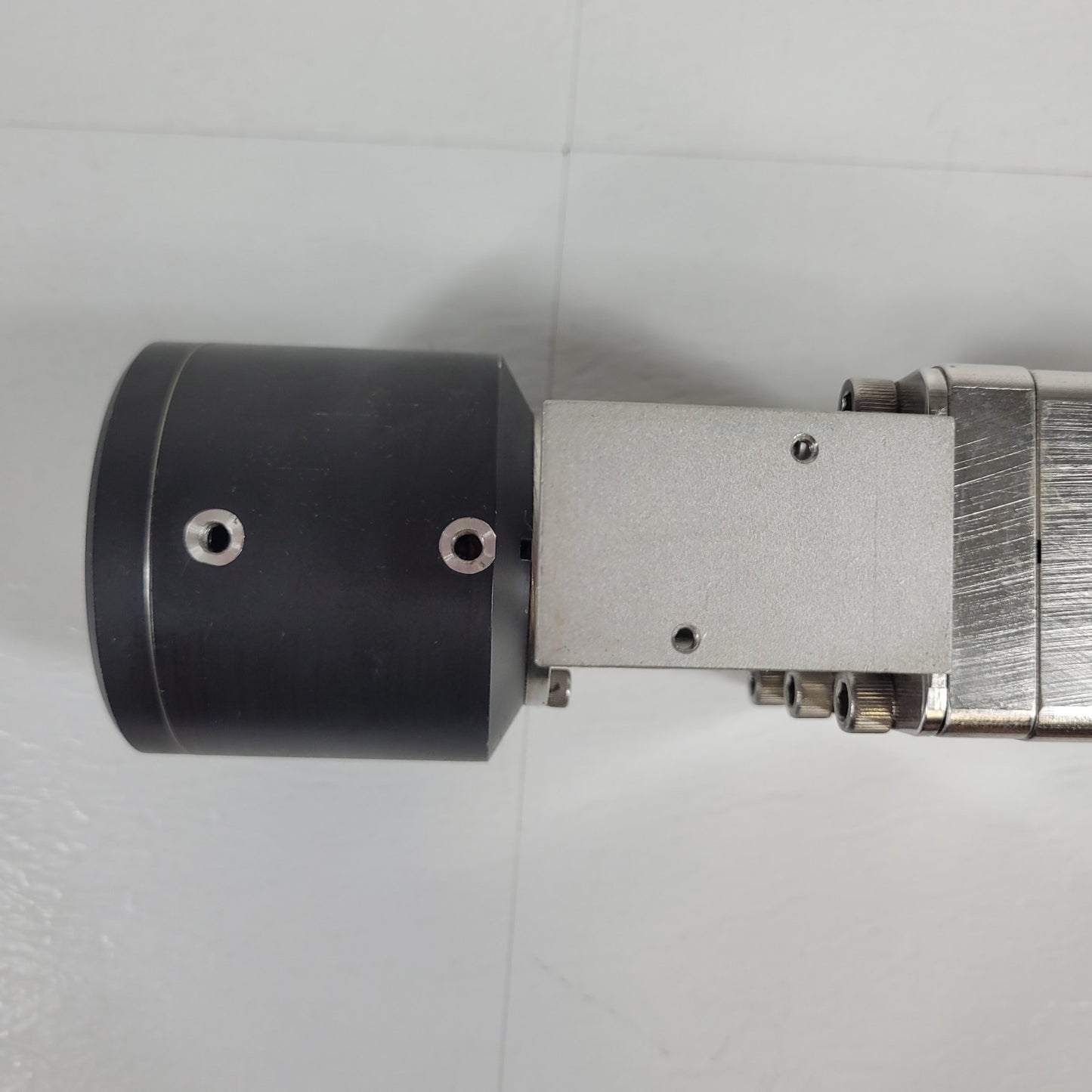 MDC GV-1500V-P Pneumatic Gate Valve DN35CF 2.75" CF Conflat UHV High Vacuum